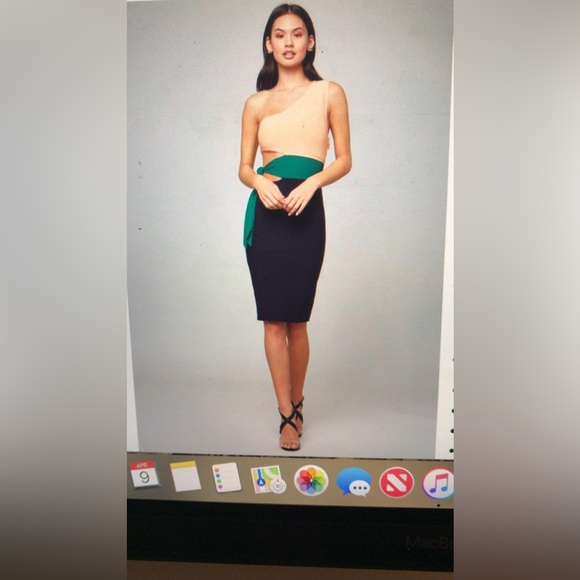 New BEBE dress. - Picture 1 of 4